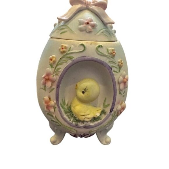 Vintage Ceramic Easter Egg Trinket Box With Yellow Chick & Floral Accents - Picture 1 of 10
